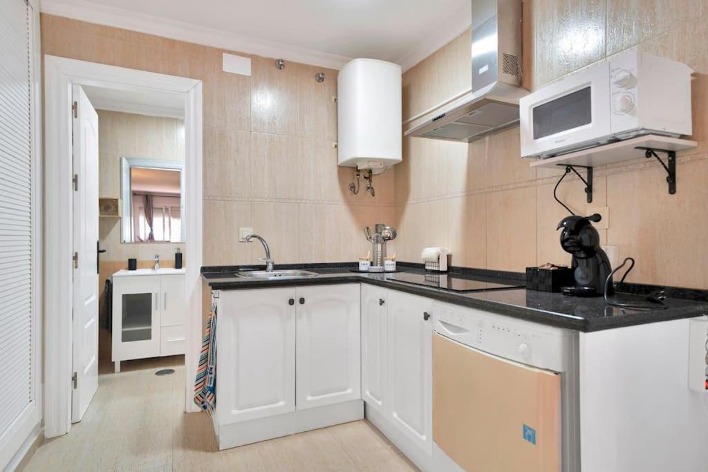 Apartment Estudio Con Wifi Piscina Y Parking En - Acuario 5