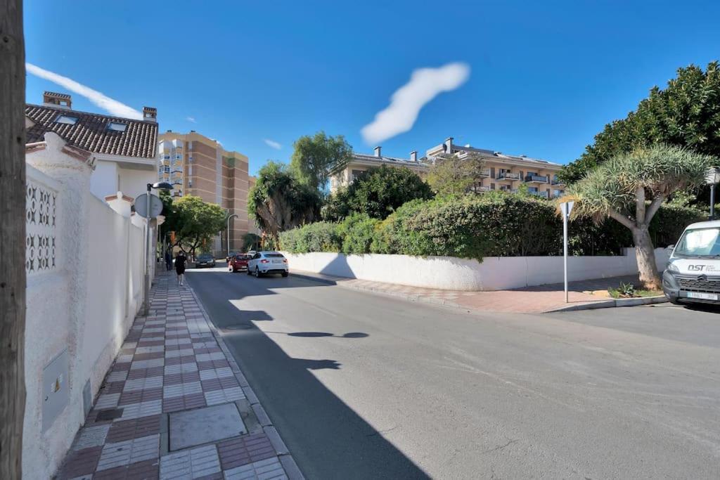 Apartment Estudio Con Wifi Piscina Y Parking En - Acuario 5 *