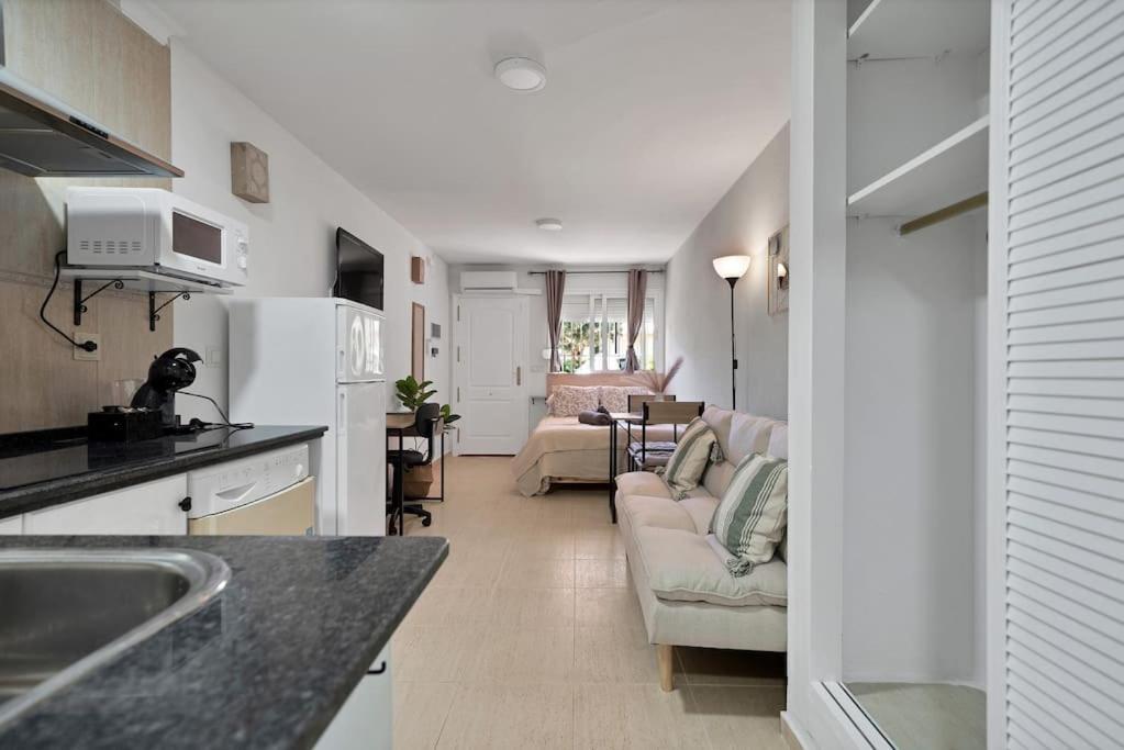 Apartment Estudio Con Wifi Piscina Y Parking En - Acuario 5 Benalmadena